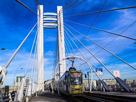 /assets/img/regiuni/Bucuresti-Ilfov/regiune/pod basarab tramvai.jpeg